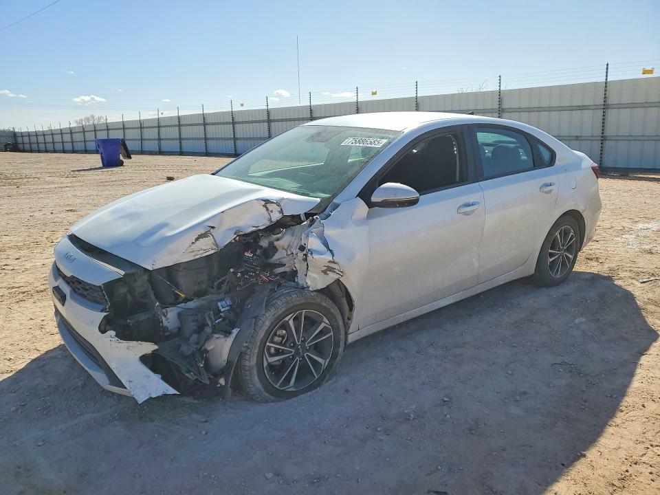 2024 KIA FORTE — VIN 3KPF24AD3RE818033