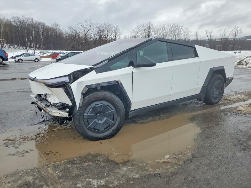 2025 TESLA CYBERTRUCK — VIN 7G2CEHED9SA063959
