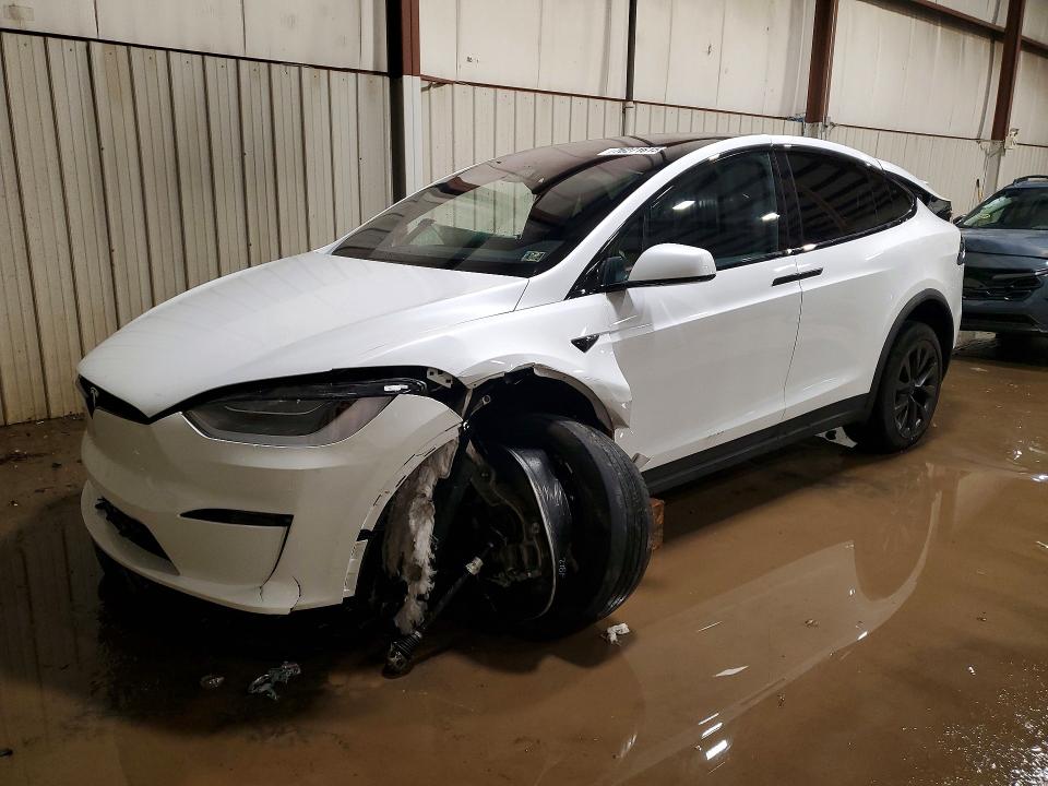 2023 TESLA MODEL X — VIN 7SAXCAE56PF397664