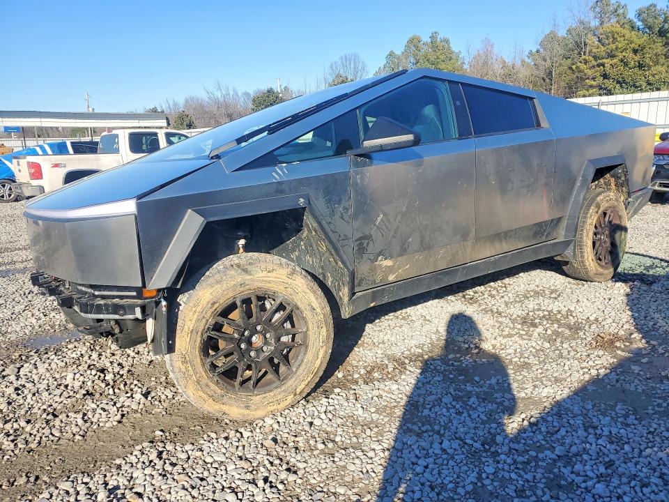 2025 TESLA CYBERTRUCK — VIN 7G2CEHED0SA072307