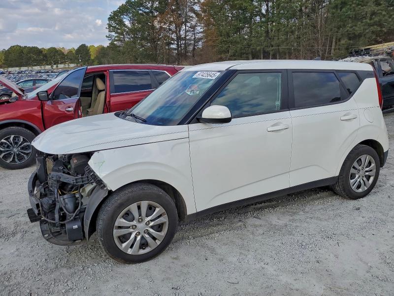 2021 KIA SOUL LX — VIN KNDJ23AU6M7149883