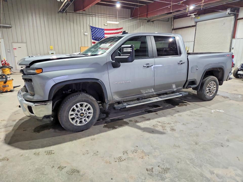 2025 CHEVROLET SILVERADO — VIN 1GC1KNEY5SF331800