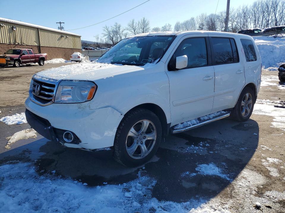 2015 HONDA PILOT — VIN 5FNYF4H74FB071934
