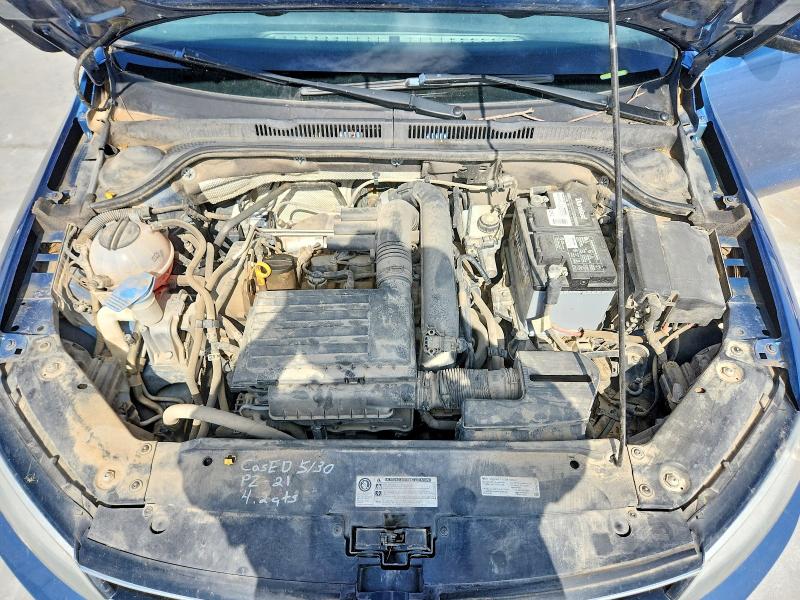 3VW2B7AJ9HM303948