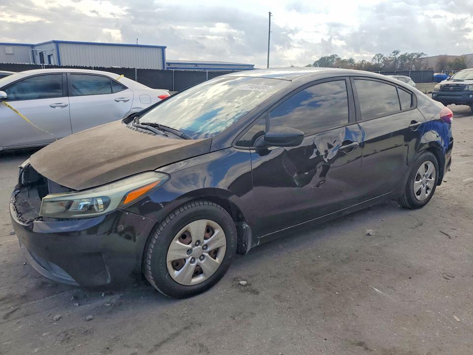 2018 KIA FORTE — VIN 3KPFK4A75JE228155