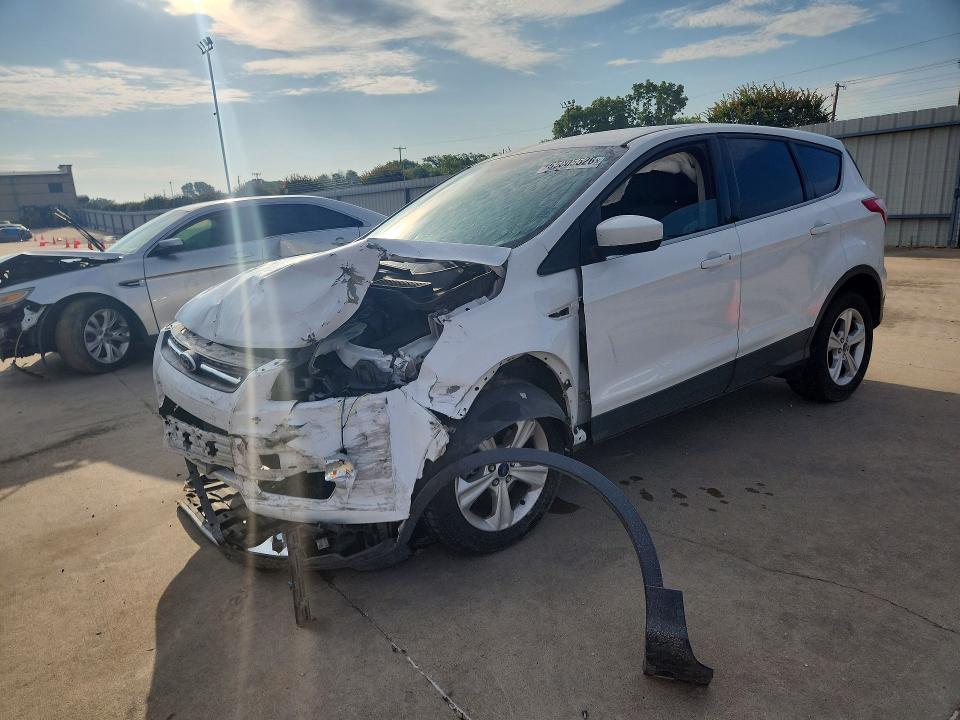2016 FORD ESCAPE — VIN 1FMCU0G93GUC39546