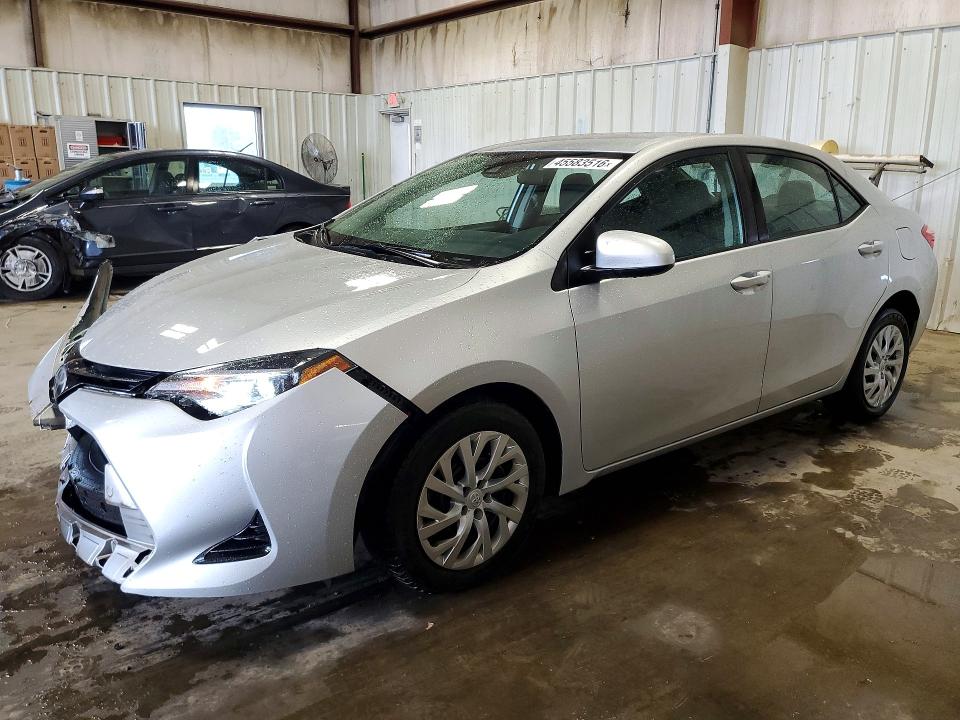 2018 TOYOTA COROLLA — VIN 5YFBURHE9JP756791