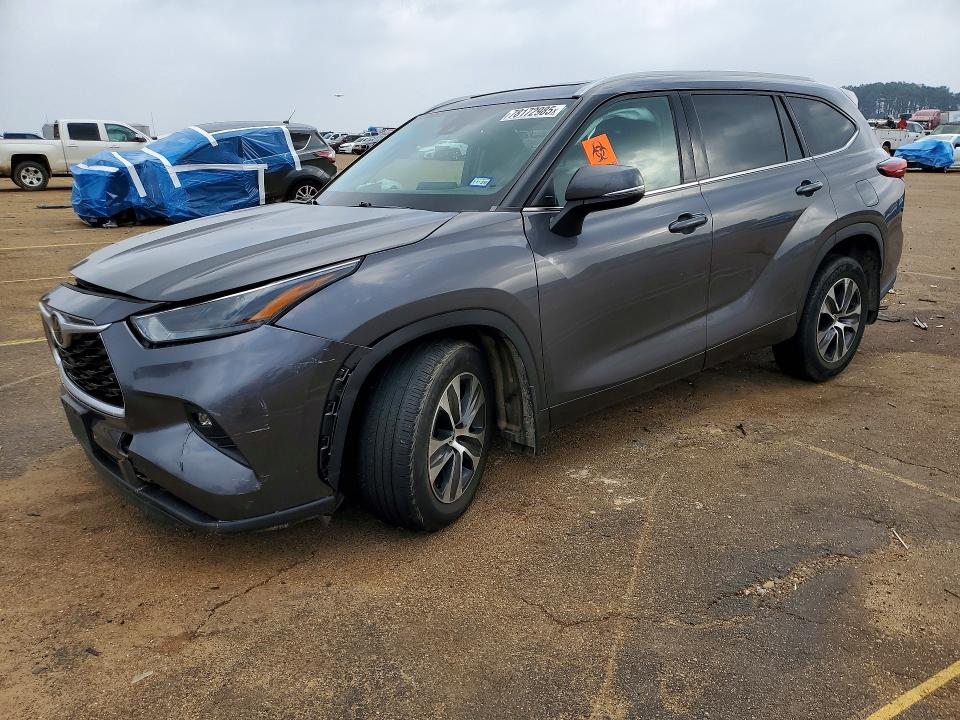2022 TOYOTA HIGHLANDER — VIN 5TDGZRBH6NS189446