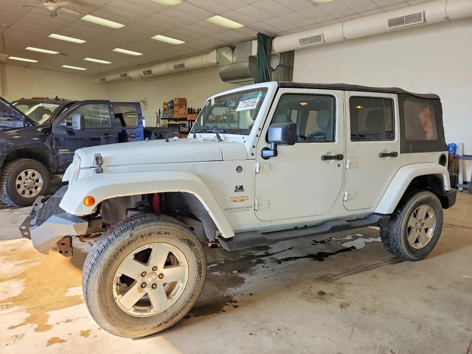 2015 JEEP WRANGLER UNLIMITED — VIN 1C4BJWEG3FL557930