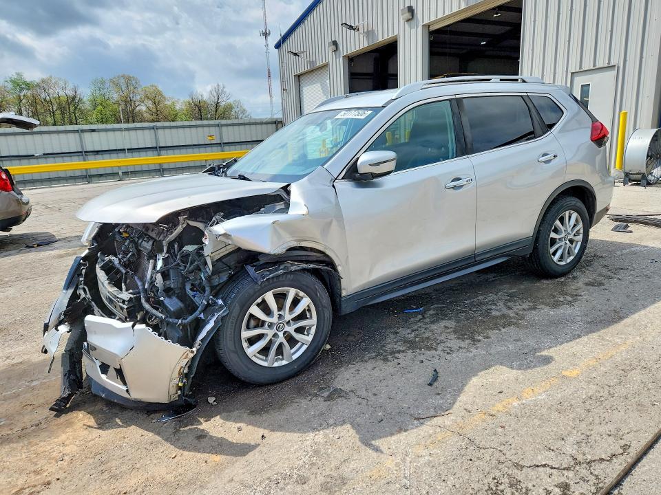 2017 NISSAN ROGUE — VIN KNMAT2MV2HP582201