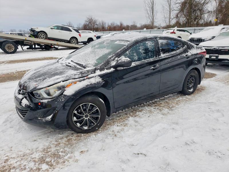2016 HYUNDAI ELANTRA SE — VIN 5NPDH4AE4GH724105