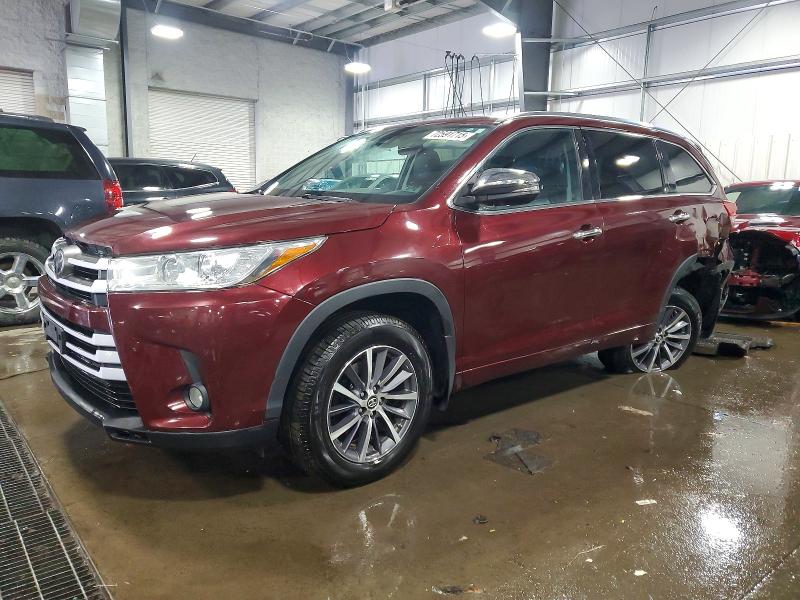 2017 TOYOTA HIGHLANDER — VIN 5TDJZRFH6HS397427