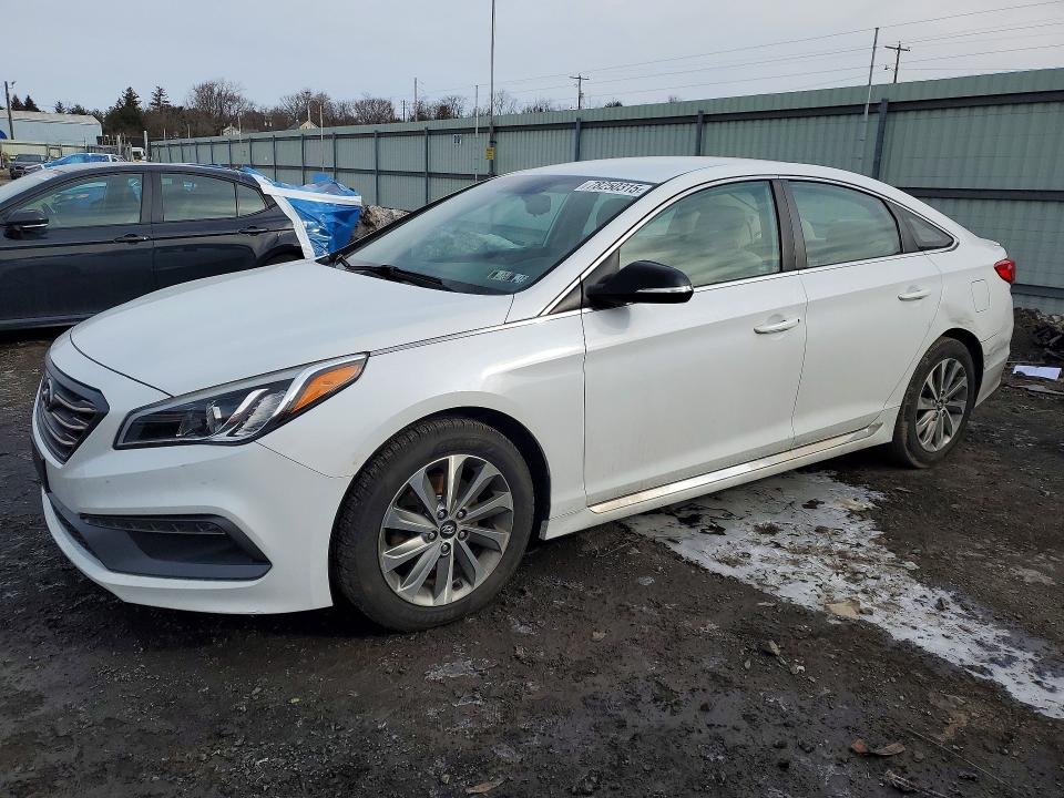 2016 HYUNDAI SONATA — VIN 5NPE34AF0GH287554