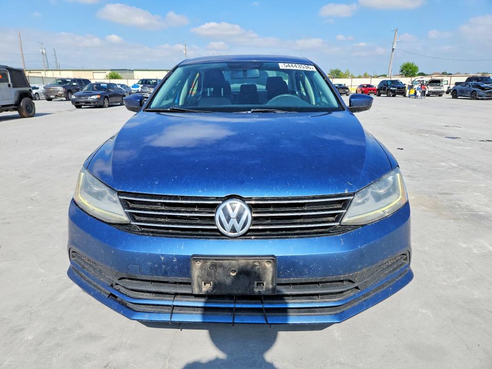 3VW2B7AJ9HM303948