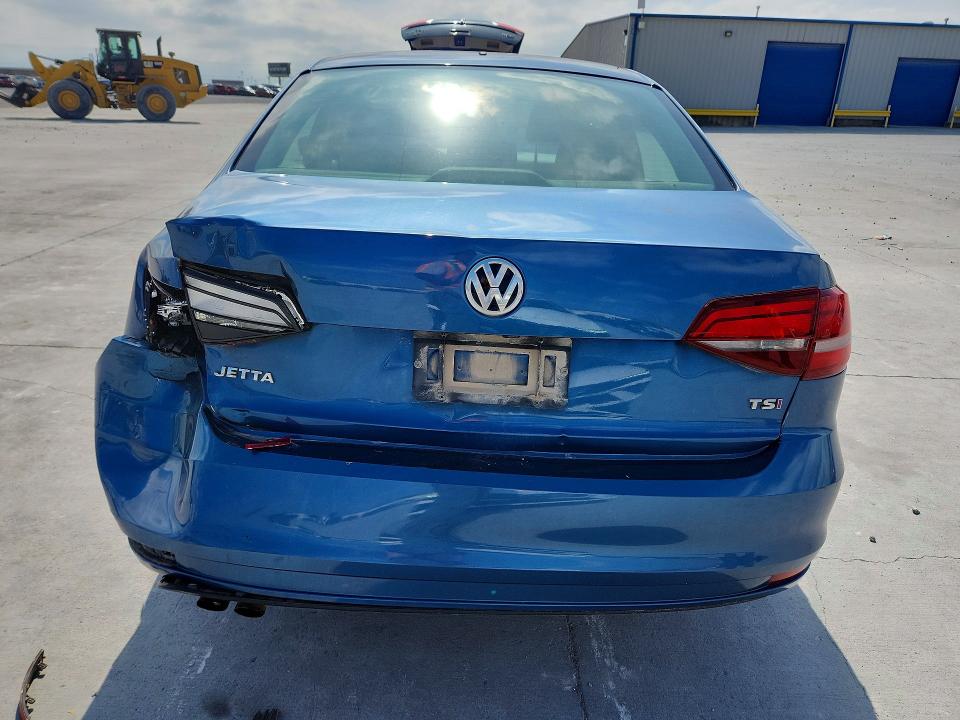3VW2B7AJ9HM303948