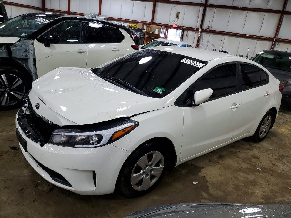 2018 KIA FORTE — VIN 3KPFK4A77JE275820