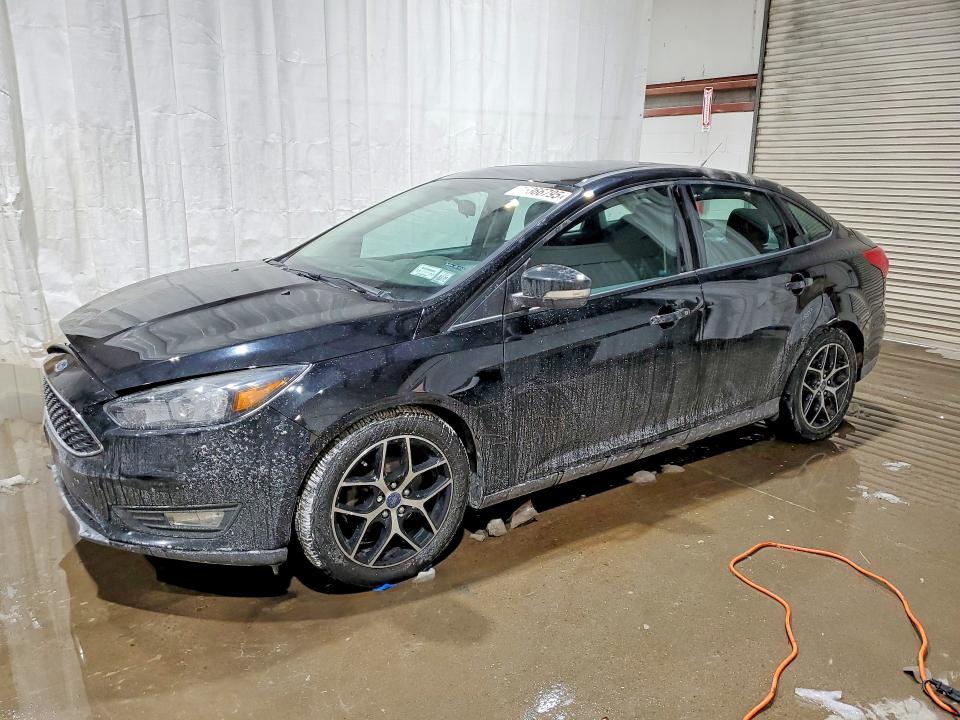 2017 FORD FOCUS — VIN 1FADP3H21HL327964