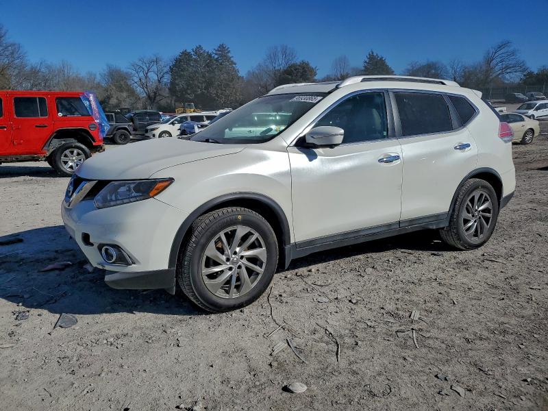 2015 NISSAN ROGUE — VIN 5N1AT2MT2FC875210