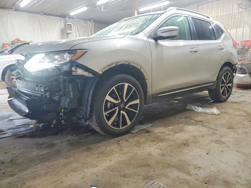 2018 NISSAN ROGUE — VIN JN8AT2MV7JW352685