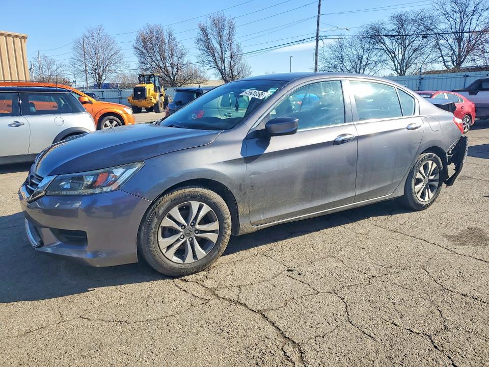 2015 HONDA ACCORD — VIN 1HGCR2F32FA045641