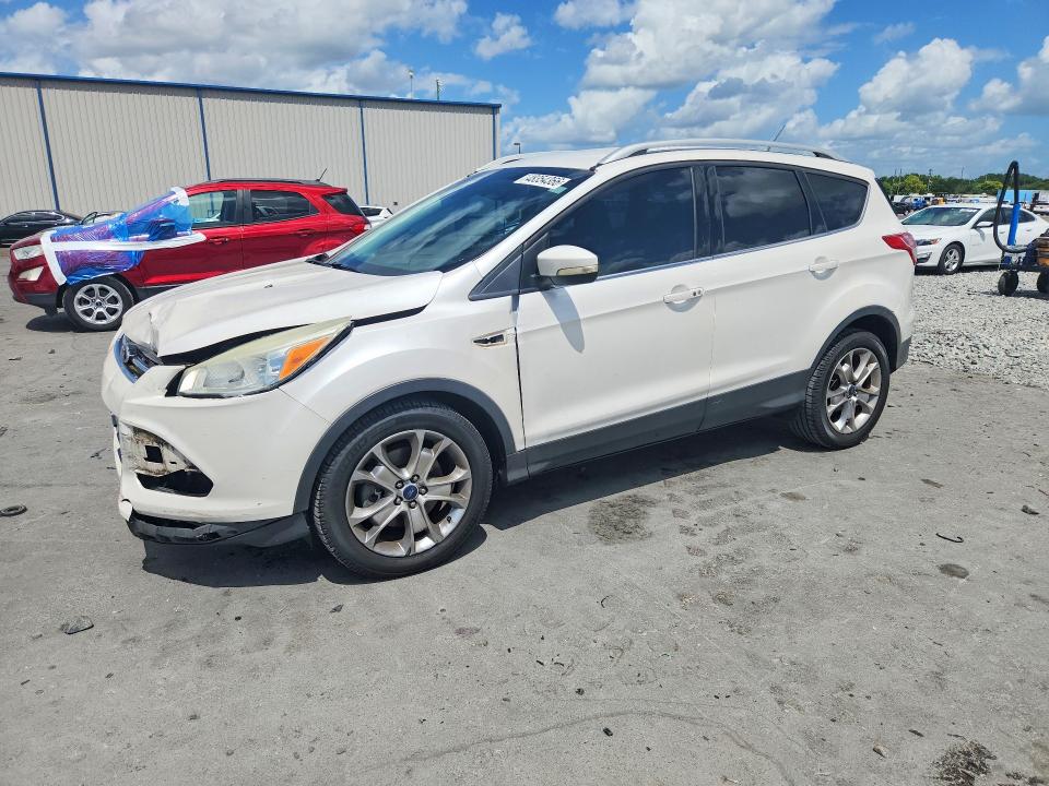 2015 FORD ESCAPE — VIN 1FMCU0J90FUA87667