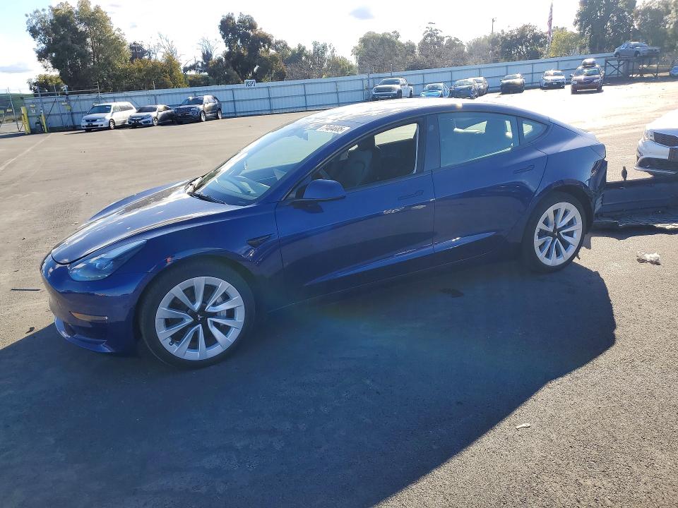 2022 TESLA MODEL 3 — VIN 5YJ3E1EB5NF328134
