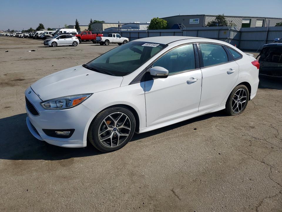2015 FORD FOCUS — VIN 1FADP3F29FL334757