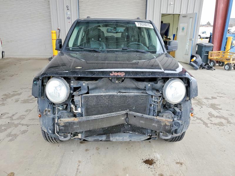 1C4NJRAB0GD690908