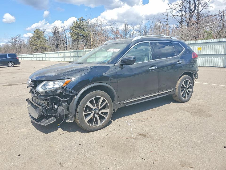 2018 NISSAN ROGUE — VIN JN8AT2MV8JW347639
