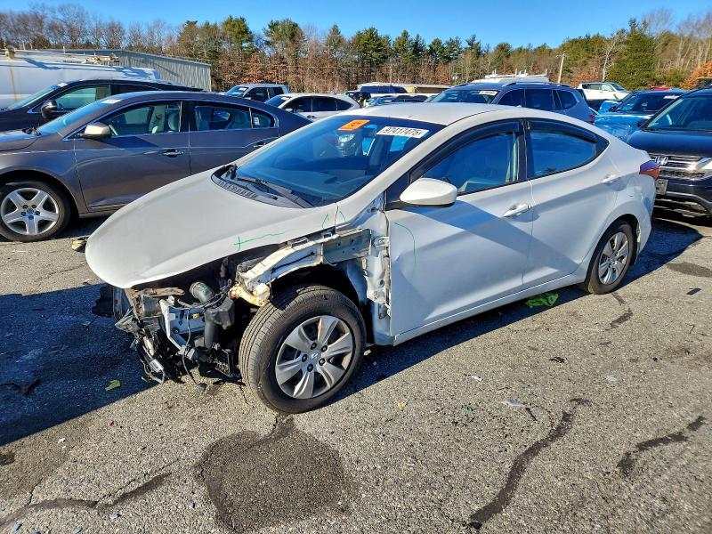 2016 HYUNDAI ELANTRA SE — VIN 5NPDH4AEXGH745797