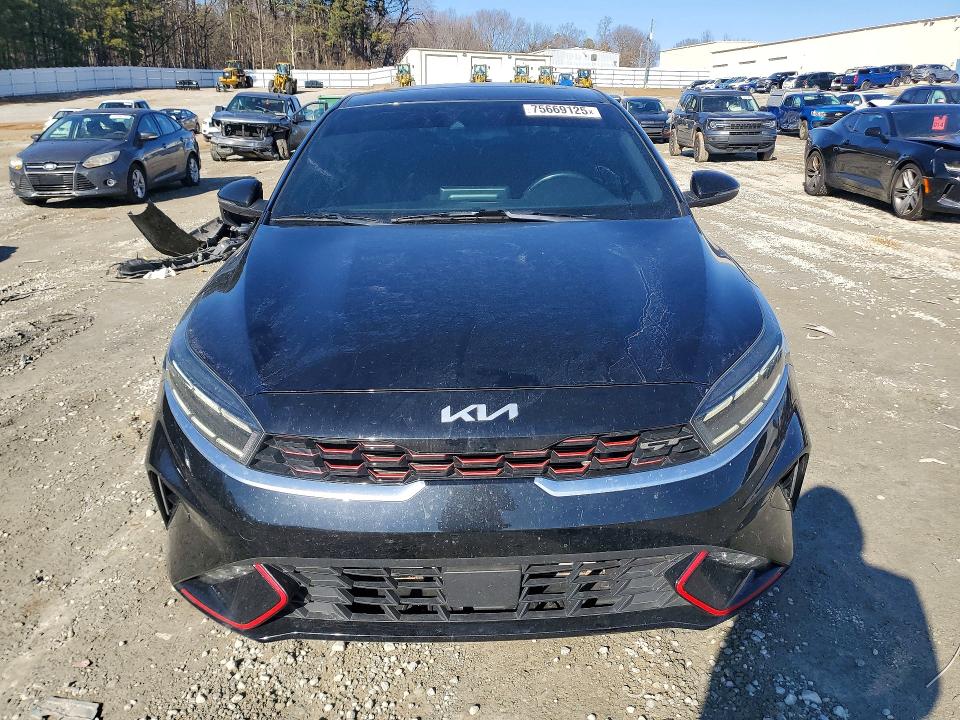 3KPF44AC2NE467868