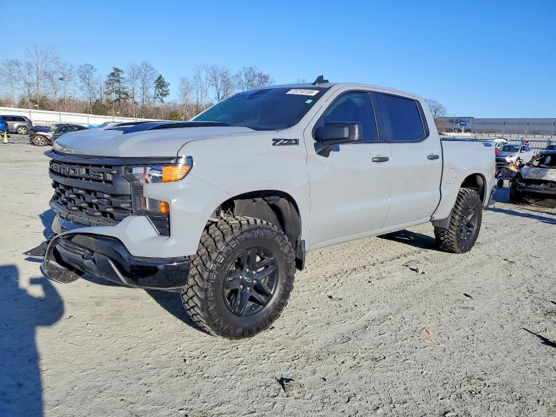 2025 CHEVROLET SILVERADO — VIN 3GCUKCED1SG145197