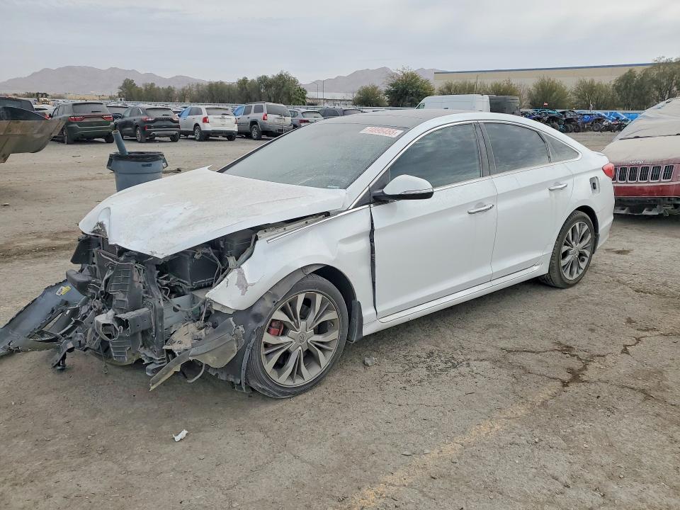 2015 HYUNDAI SONATA — VIN 5NPE34AB2FH174104