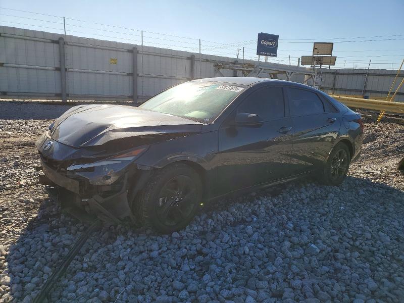 2022 HYUNDAI ELANTRA — VIN 5NPLM4AG7NH082047