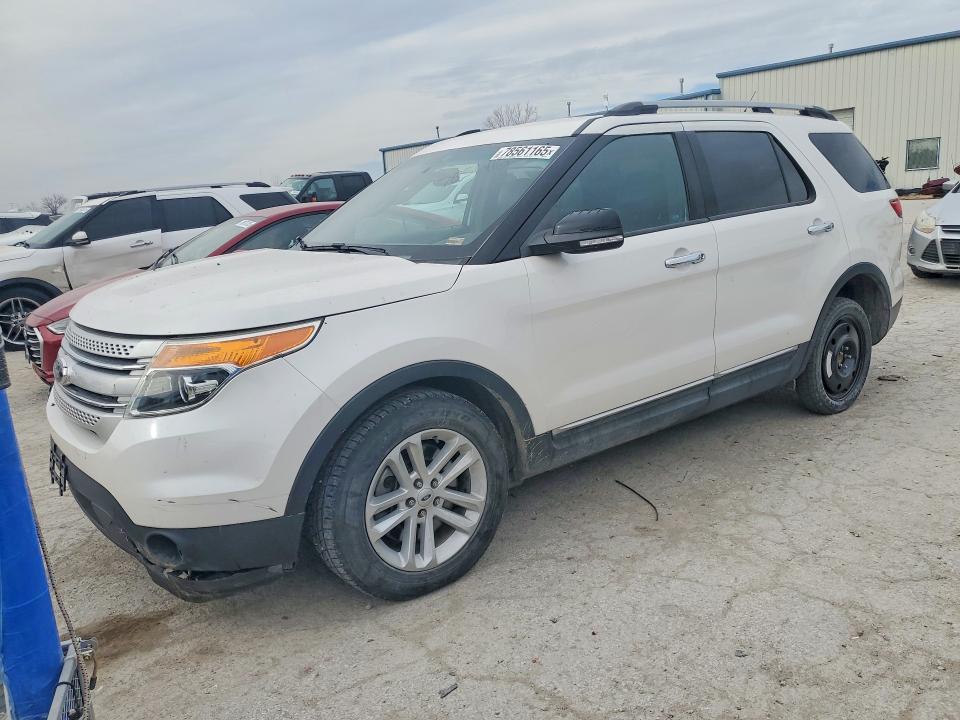 2015 FORD EXPLORER — VIN 1FM5K7D83FGC23475