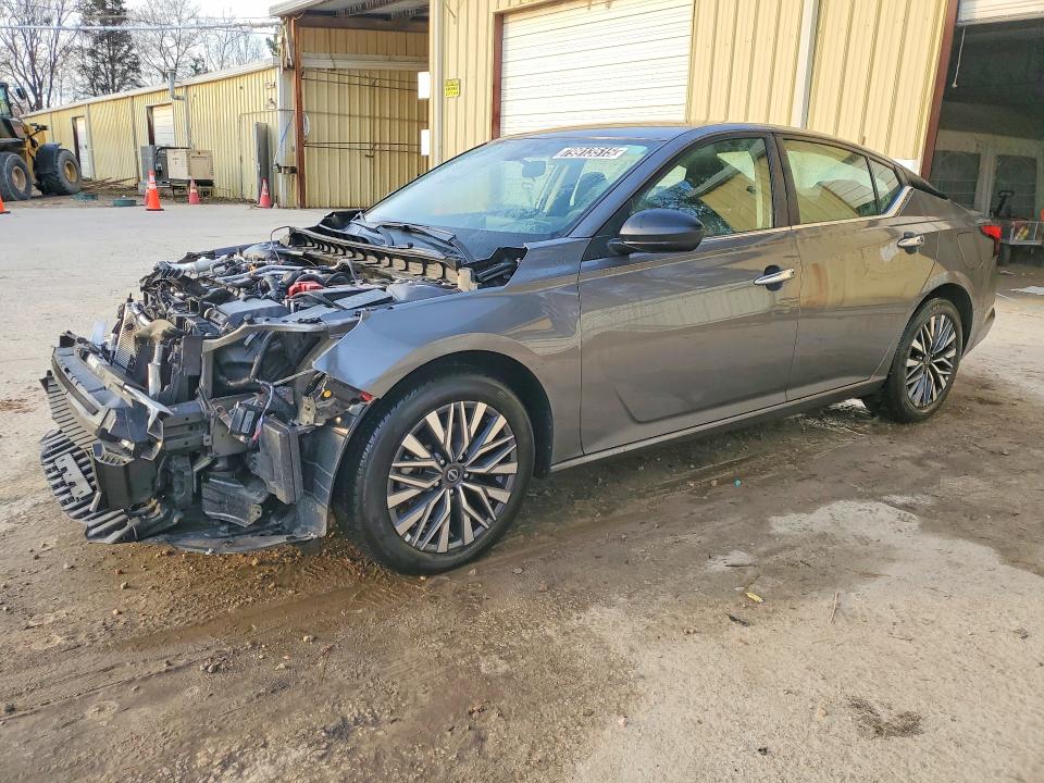 2025 NISSAN ALTIMA — VIN 1N4BL4DV2SN320848