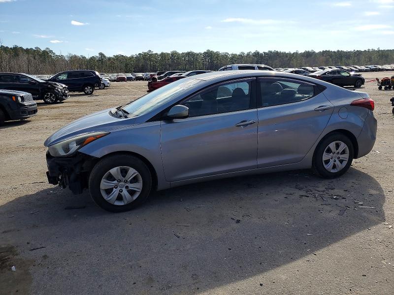 2016 HYUNDAI ELANTRA — VIN 5NPDH4AE4GH765155