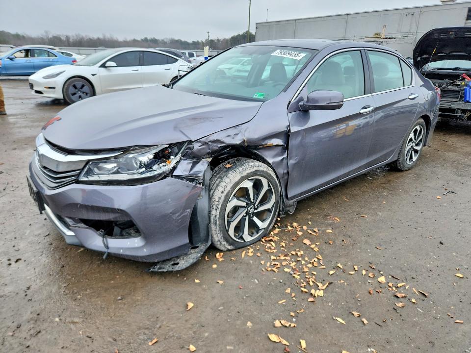 2016 HONDA ACCORD — VIN 1HGCR3F80GA030591