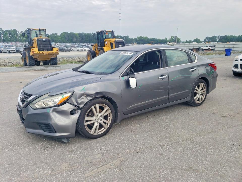 2016 NISSAN ALTIMA — VIN 1N4AL3AP1GN388755