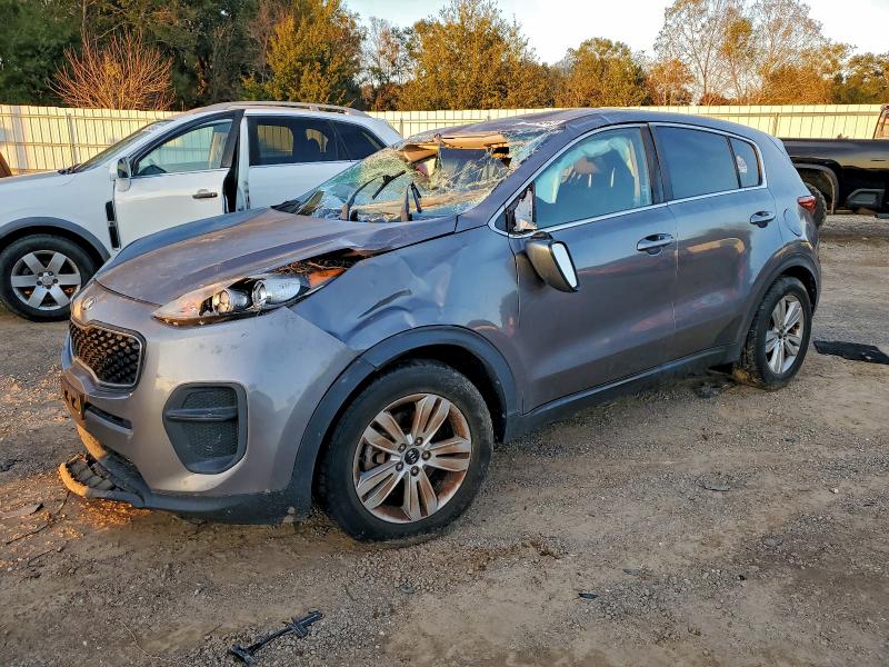 2017 KIA SPORTAGE L — VIN KNDPM3AC9H7227624