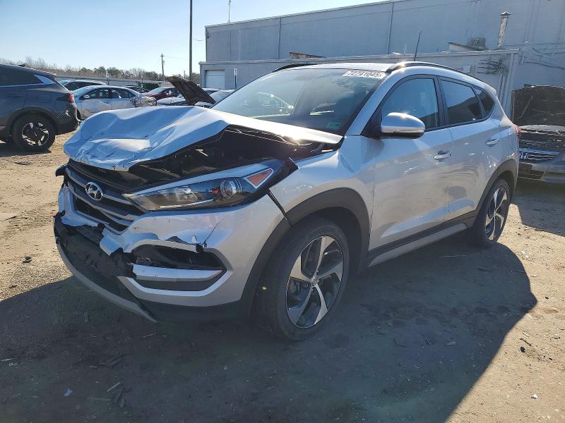 2018 HYUNDAI TUCSON VAL — VIN KM8J3CA21JU810627