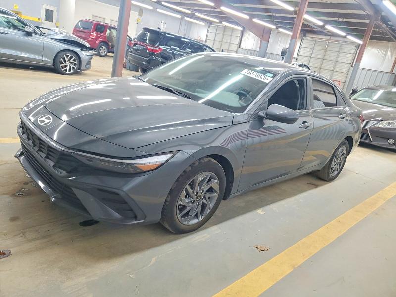 2024 HYUNDAI ELANTRA SE — VIN KMHLM4DG3RU692191