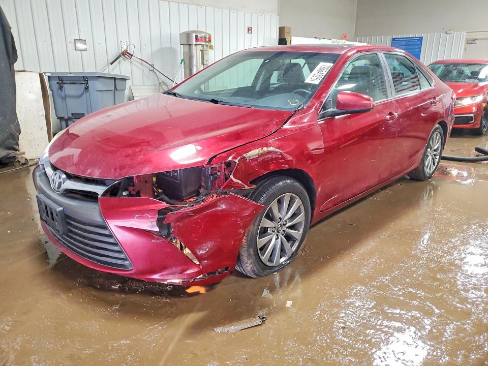 2016 TOYOTA CAMRY — VIN 4T1BF1FK2GU587161