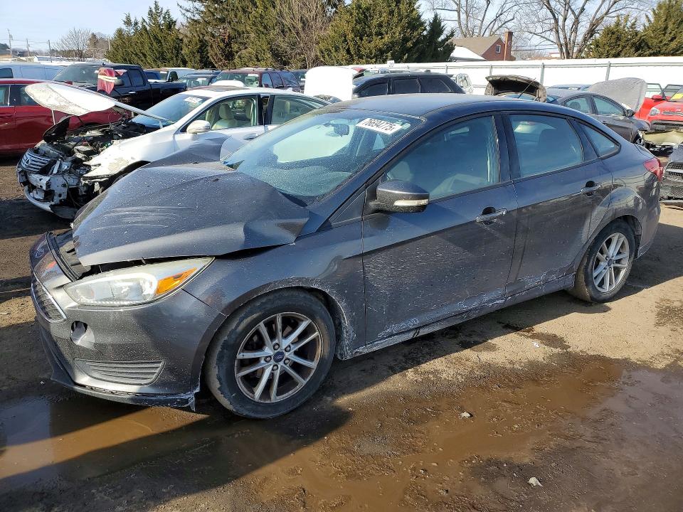 2015 FORD FOCUS — VIN 1FADP3F20FL263688