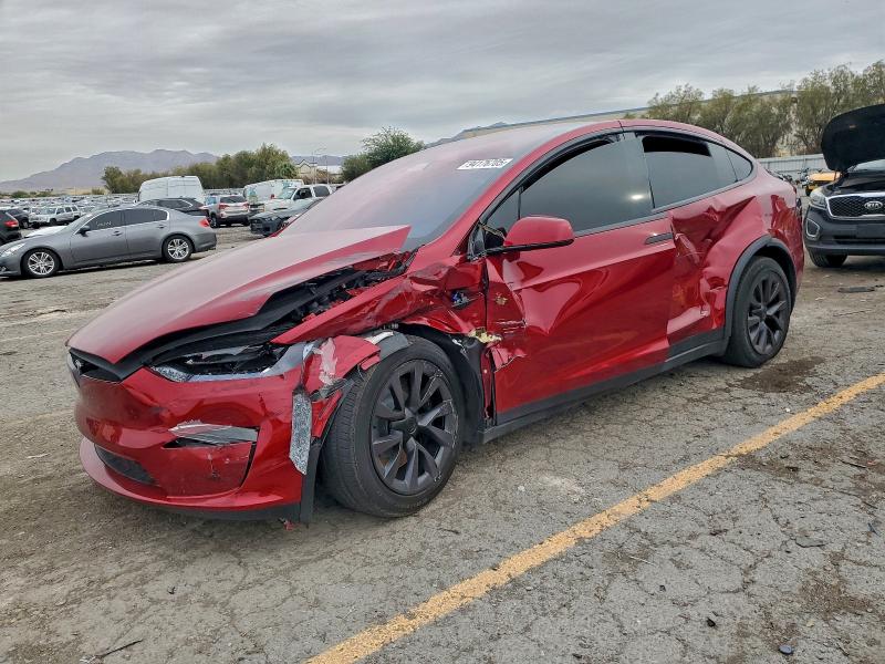 2024 TESLA MODEL X — VIN 7SAXCBE50RF441022
