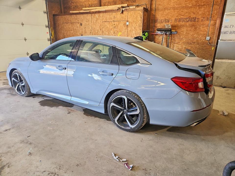 1HGCV1F36NA018804