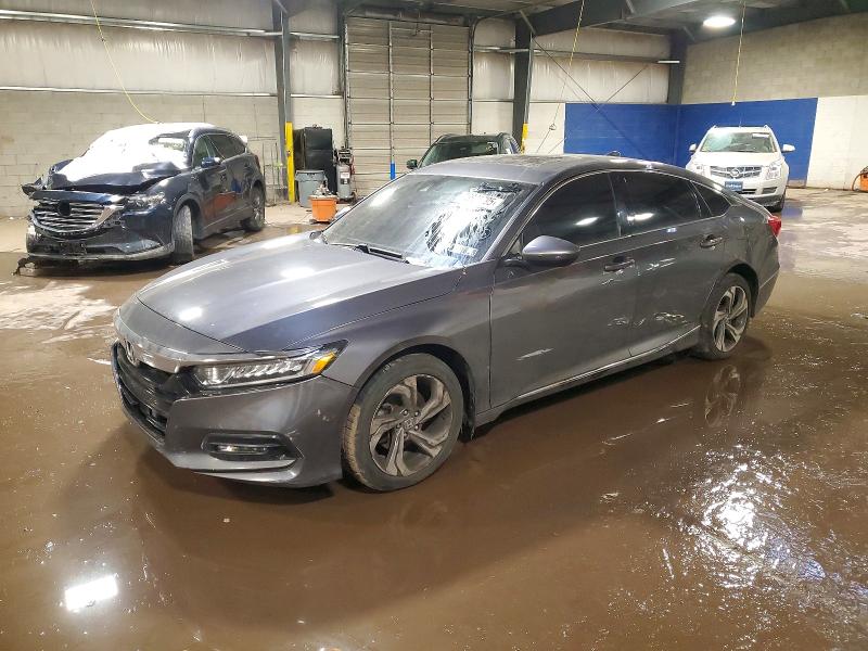 2018 HONDA ACCORD — VIN 1HGCV1F49JA133593