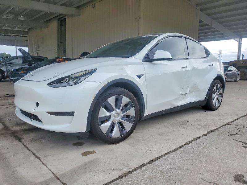 2022 TESLA MODEL Y — VIN 7SAYGDEE2NF363776