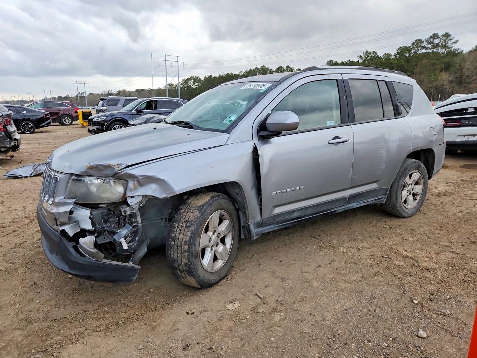 2016 JEEP COMPASS — VIN 1C4NJCEB0GD664607