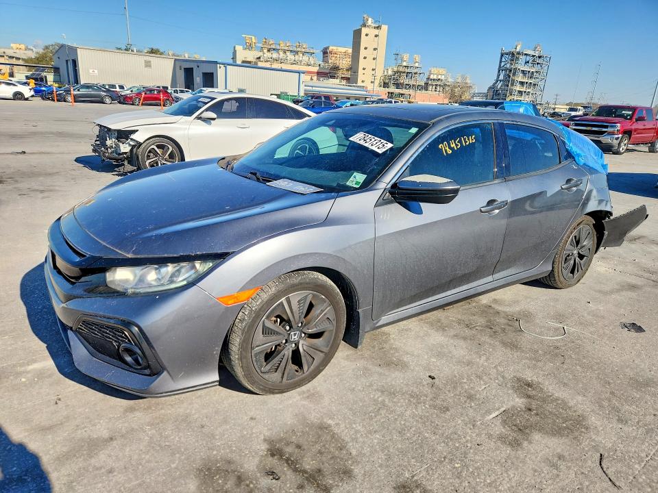 2018 HONDA CIVIC — VIN SHHFK7H88JU229809